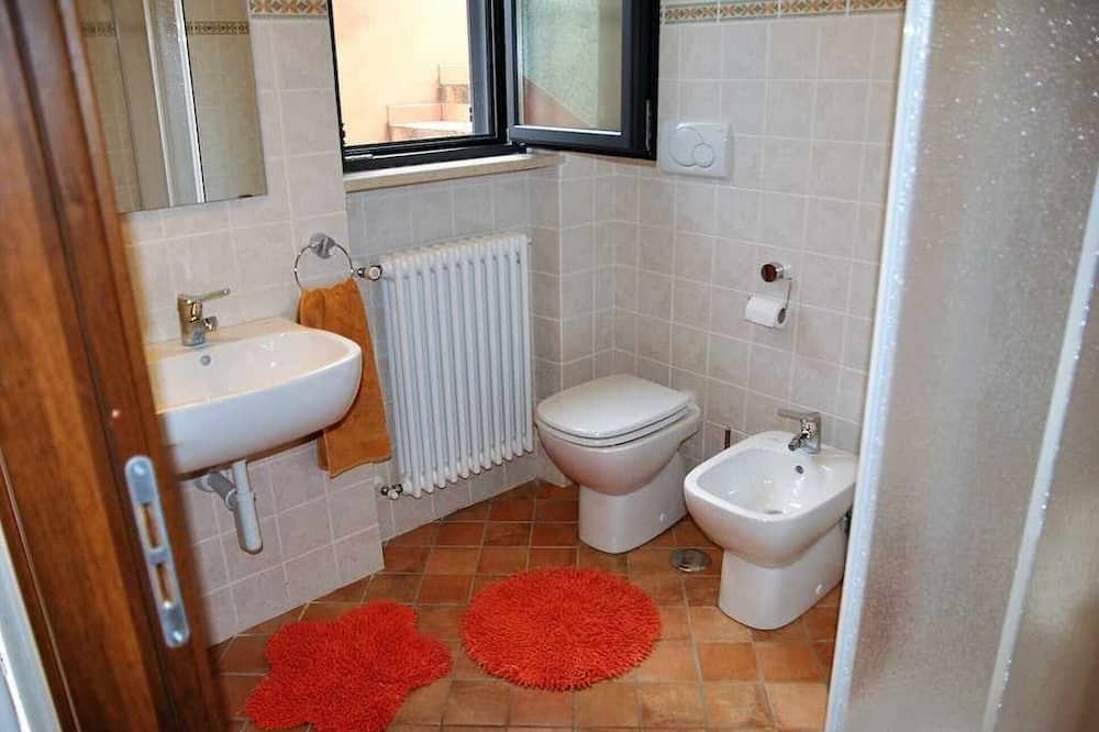 Photo of Bathroom in Itri