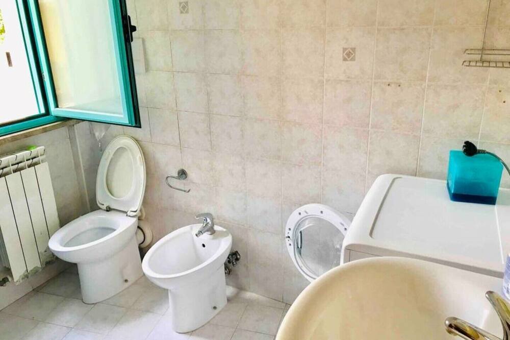 Photo of Bedroom in Silvi