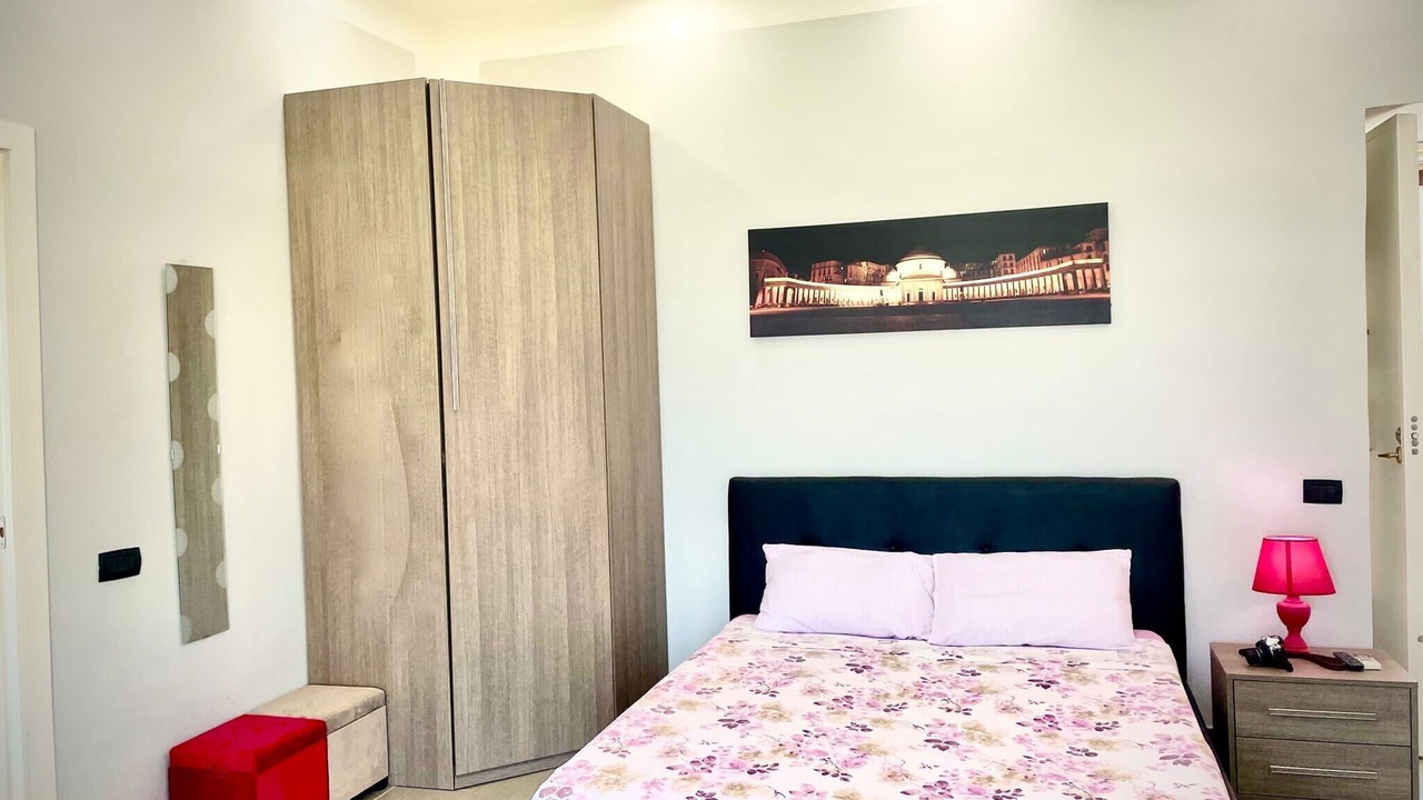 Photo of Bedroom in Naples