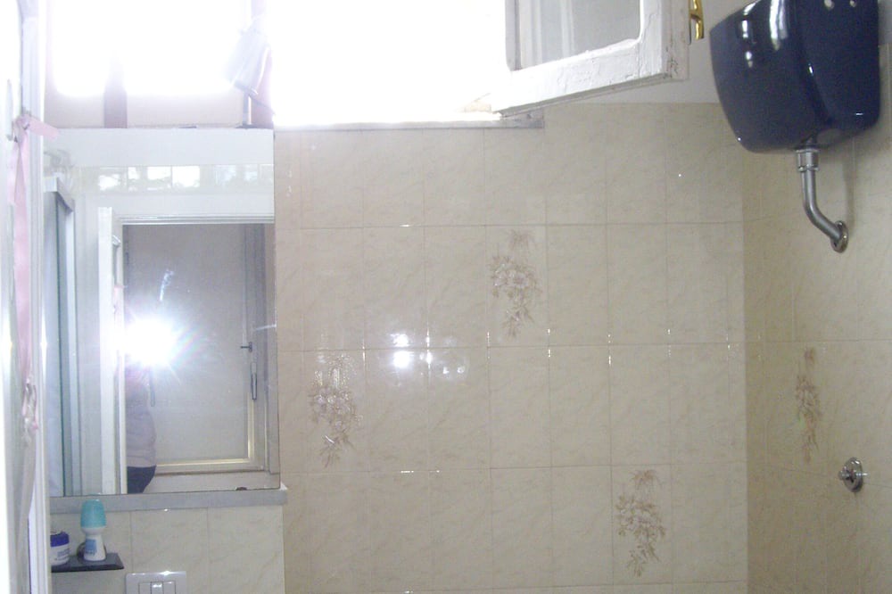 Photo of Bathroom in Procida