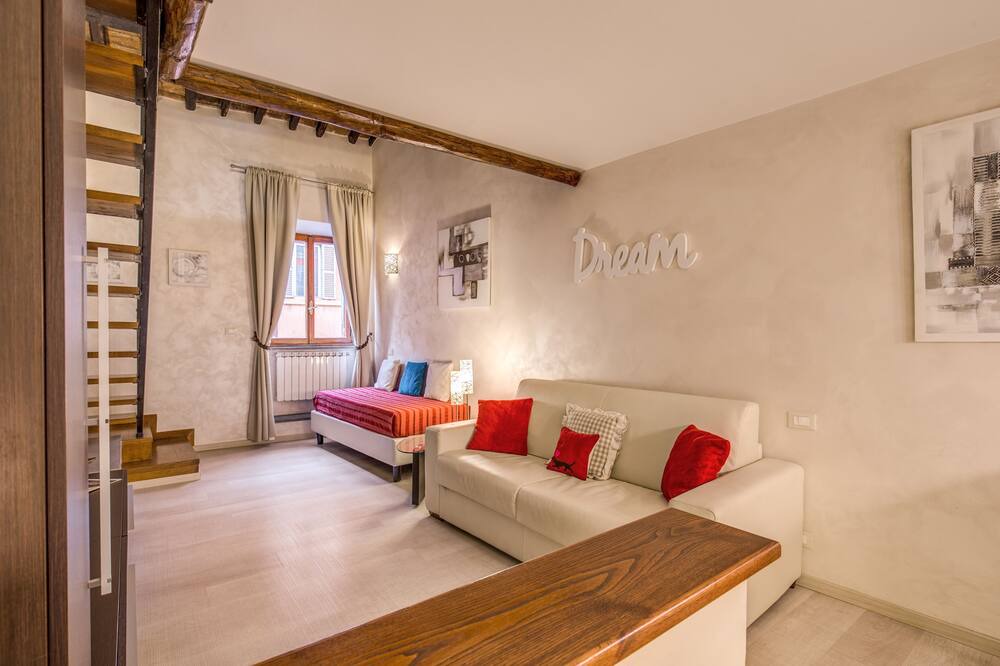 Photo of Livingroom in Rione III Colonna