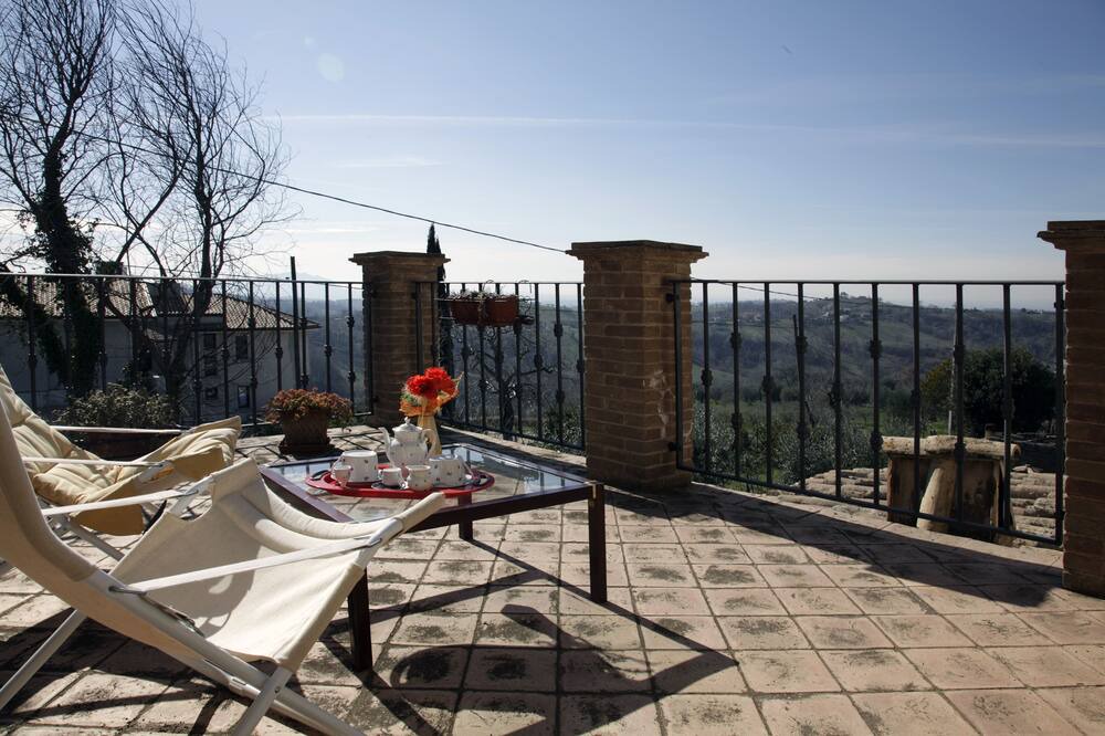 Photo of Patio Balcony in Calvi di Umbria