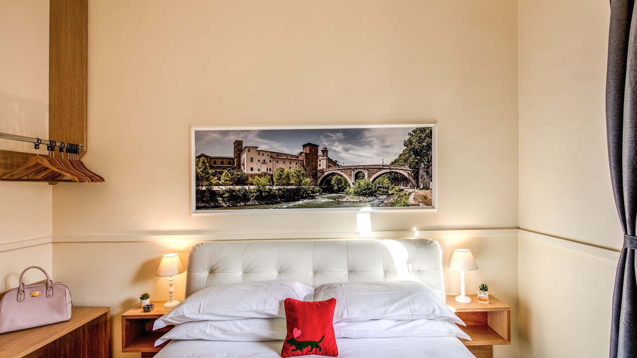 Photo of Others in Rione III Colonna