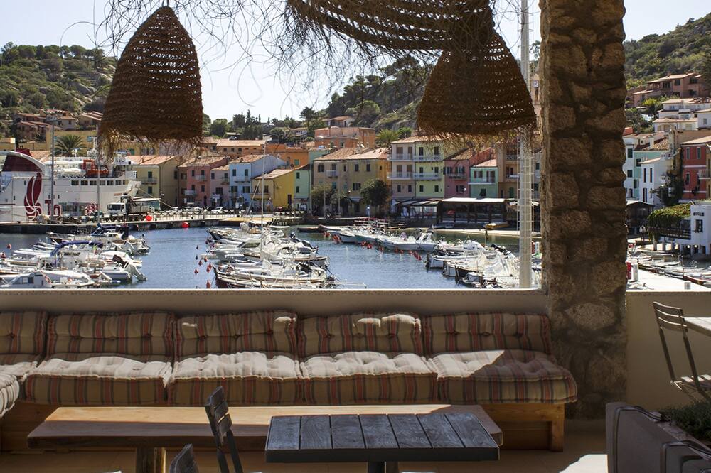 Photo of Outdoor in Giglio Porto