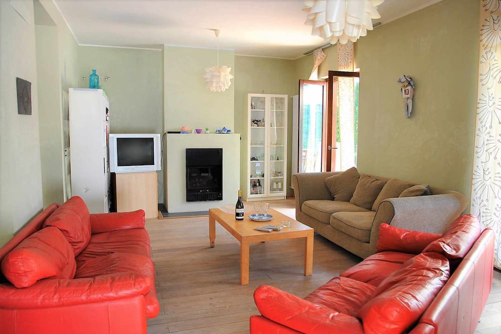 Photo of Livingroom in Itri