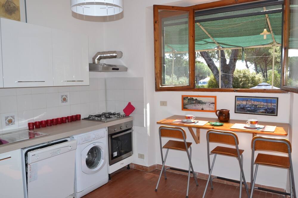 Photo of Kitchen in Saline Sadun