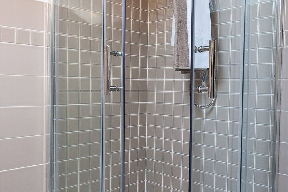Photo of Bathroom in Terracina
