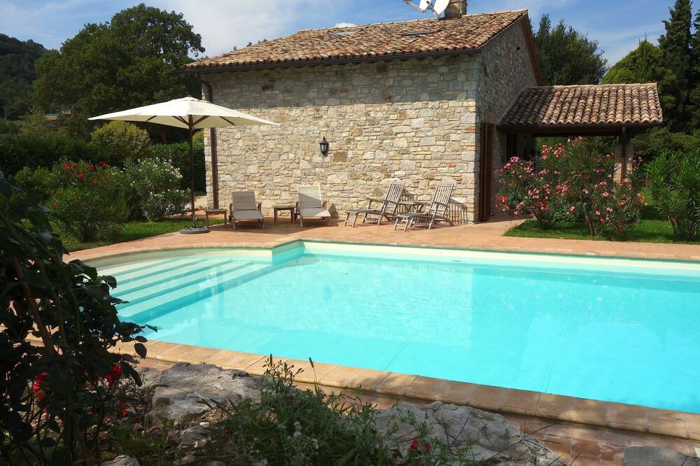 Photo of Outdoor in Quadro