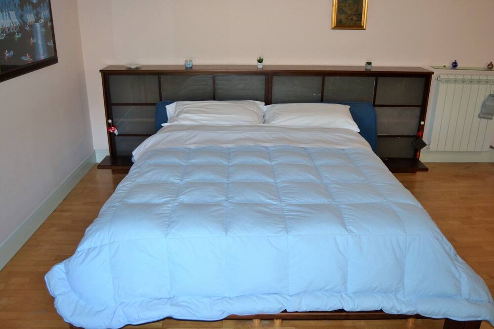 Photo of Bedroom in Naples