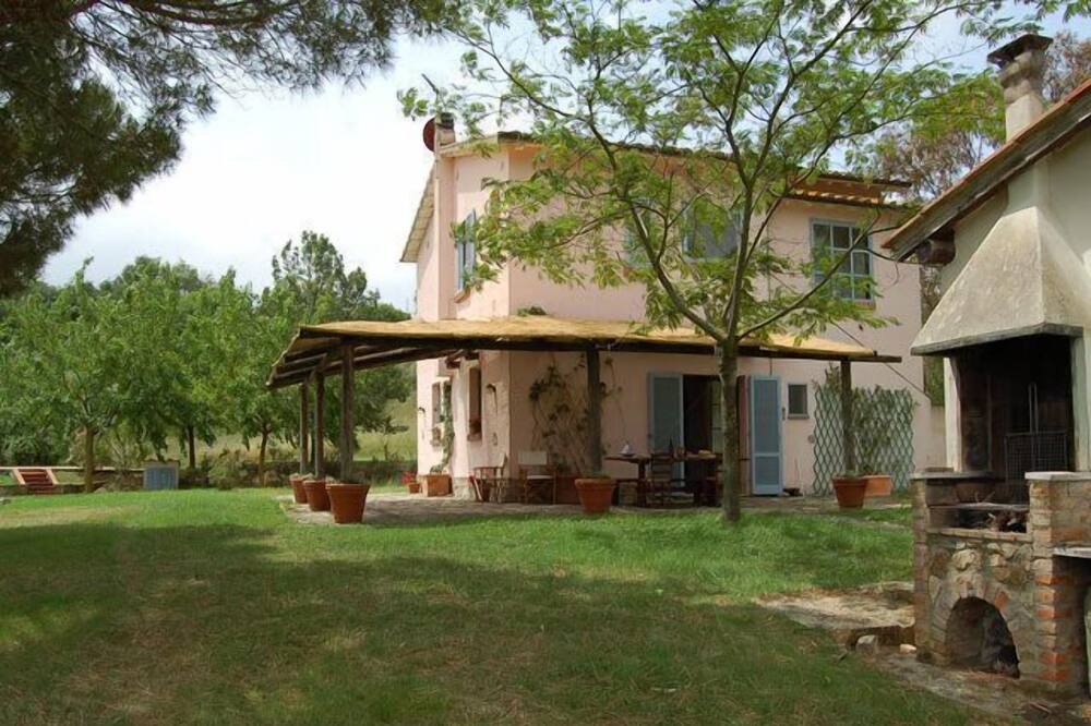 Photo of Outdoor in Magliano in Toscana