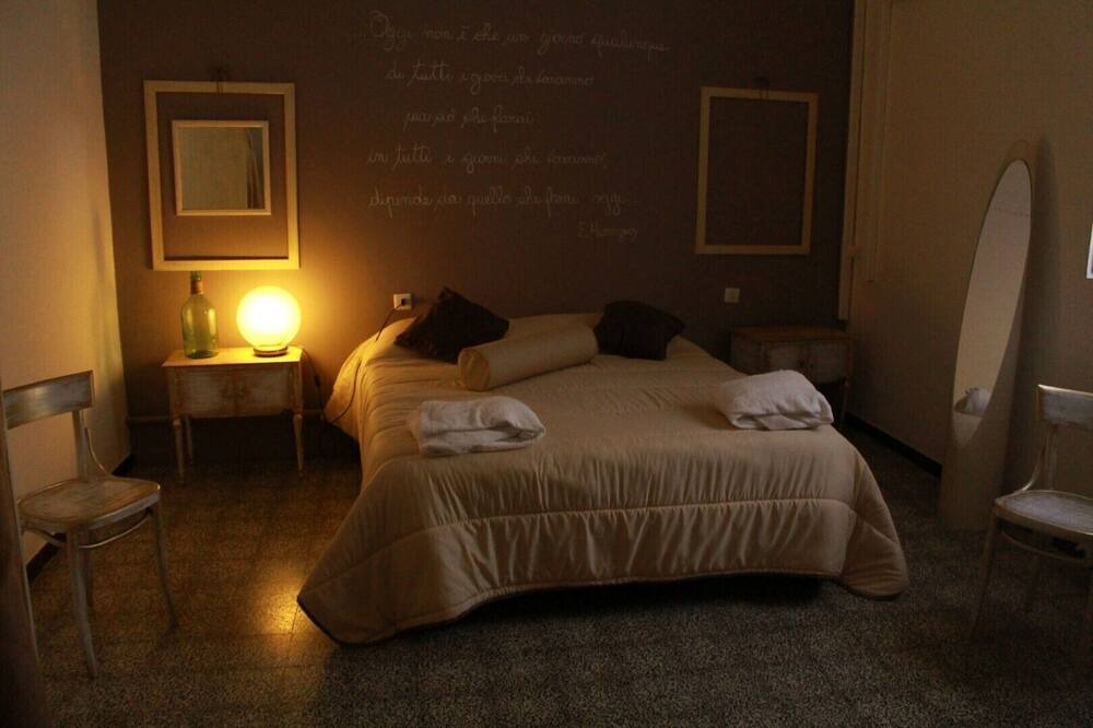 Photo of Bedroom in Venosa