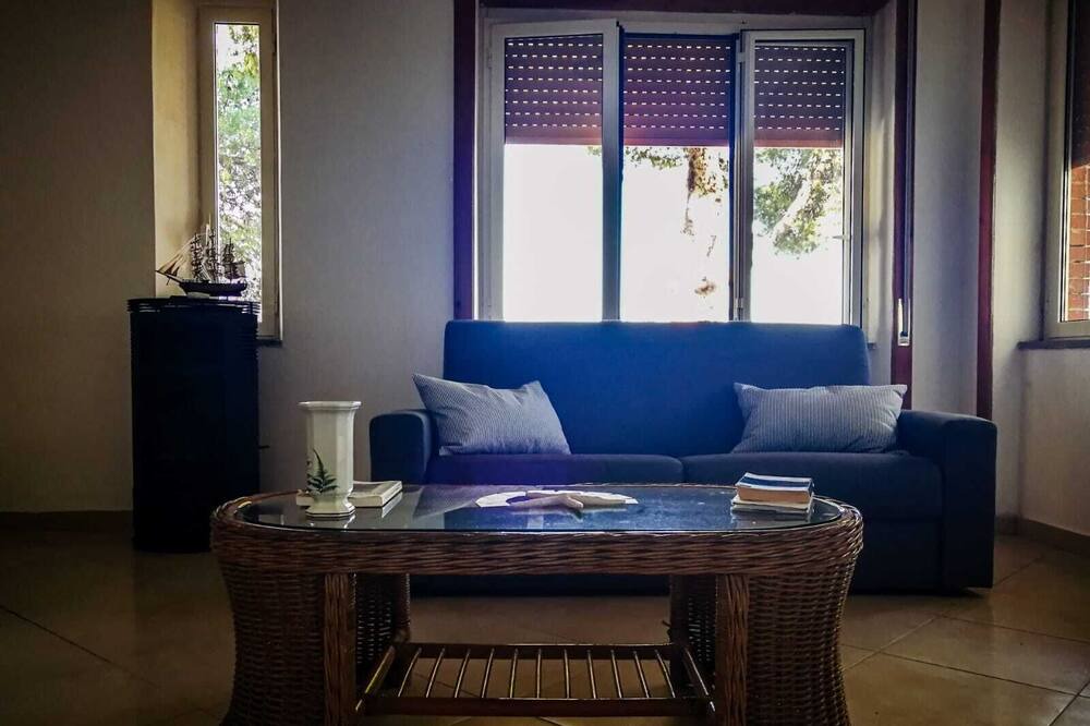 Photo of Livingroom in San Marco di Castellabate