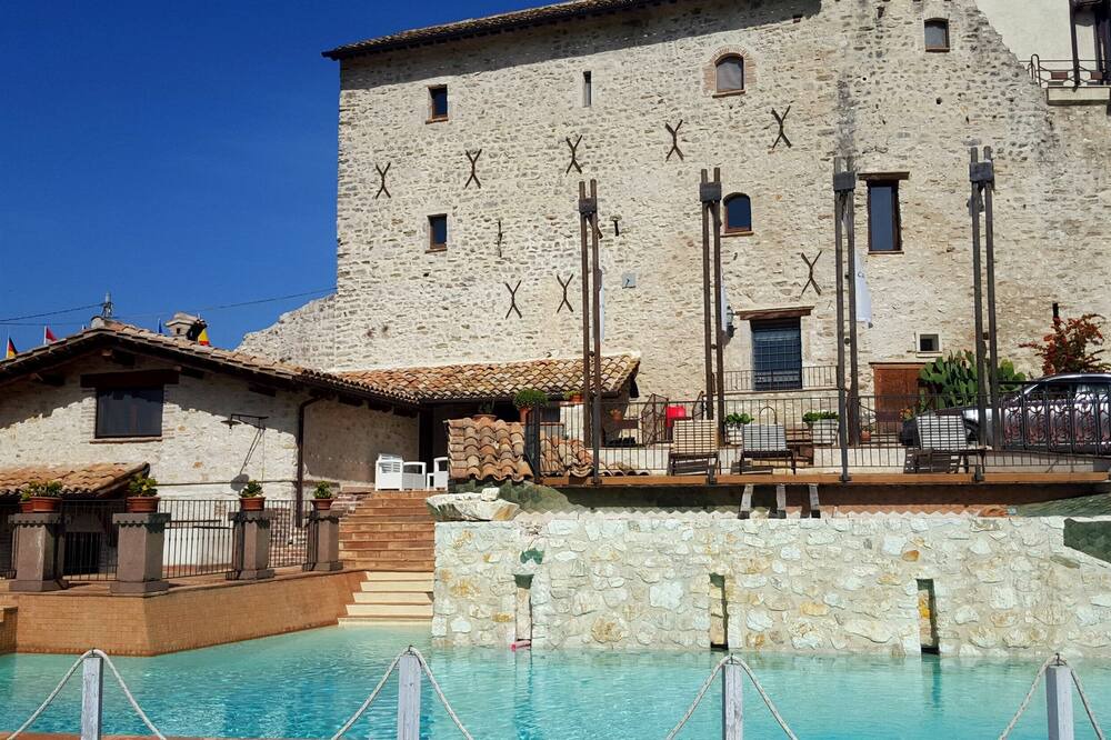 Photo of Outdoor in Strettura