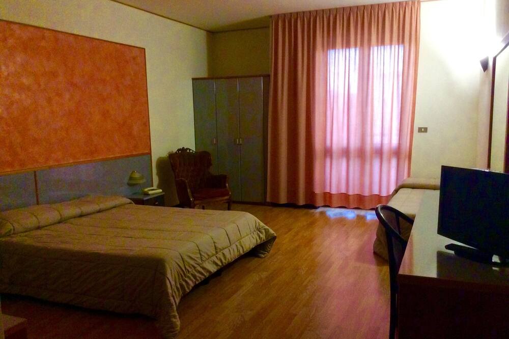 Photo of Bedroom in Venosa