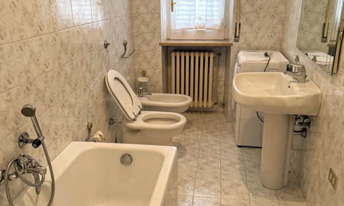 Photo of Bathroom in Lettopalena