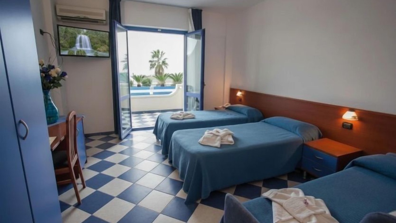 Photo of Bedroom in Grisolia