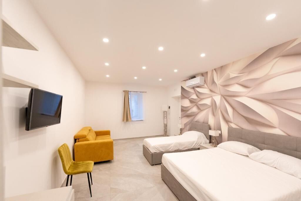 Photo of Bedroom in Naples City Centre