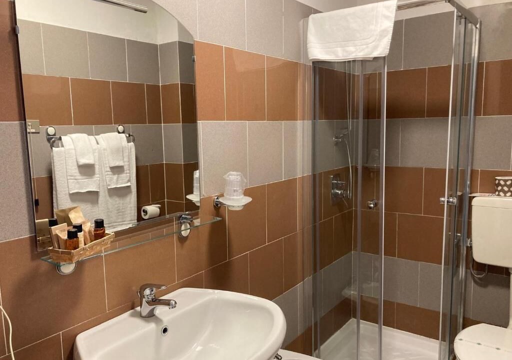 Photo of Bathroom in Rocca D'Arazzo