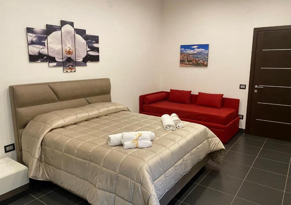 Photo of Bedroom in Naples City Centre