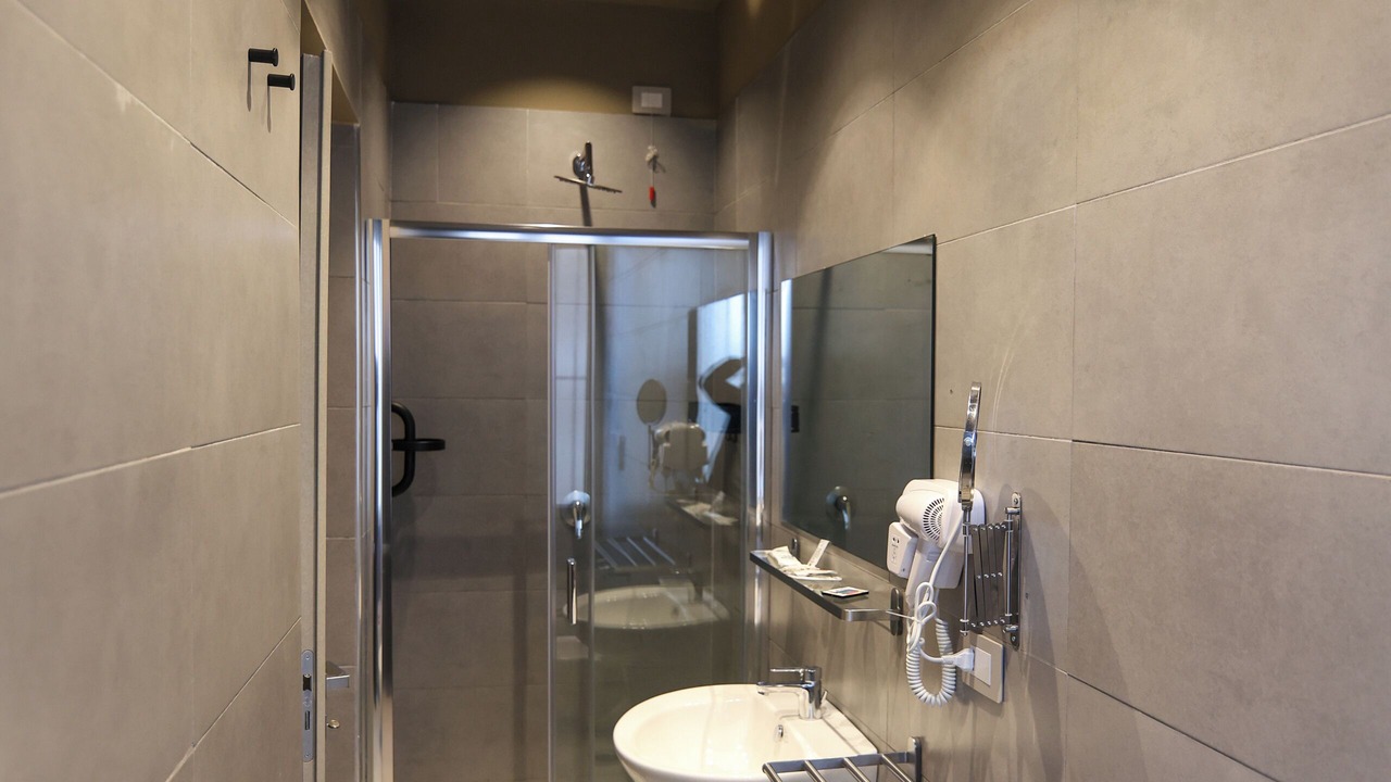 Photo of Bathroom in Naples