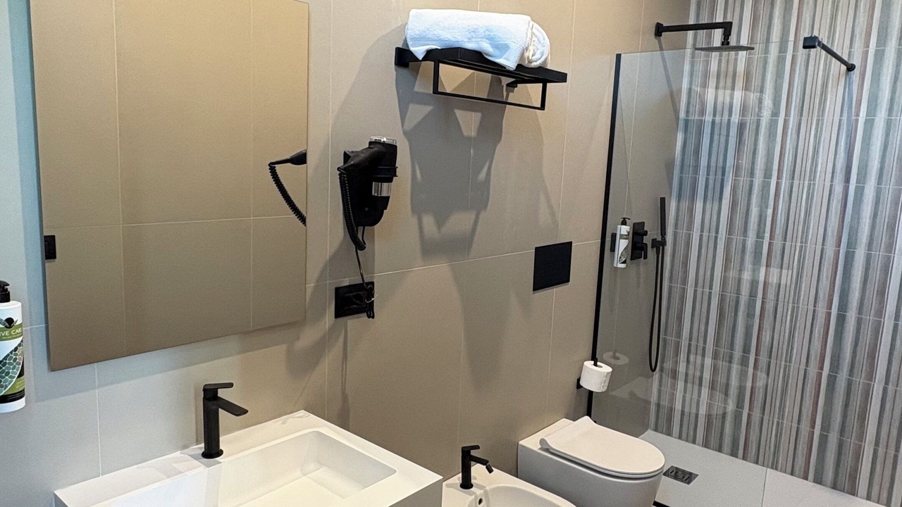 Photo of Bathroom in Fuorigrotta