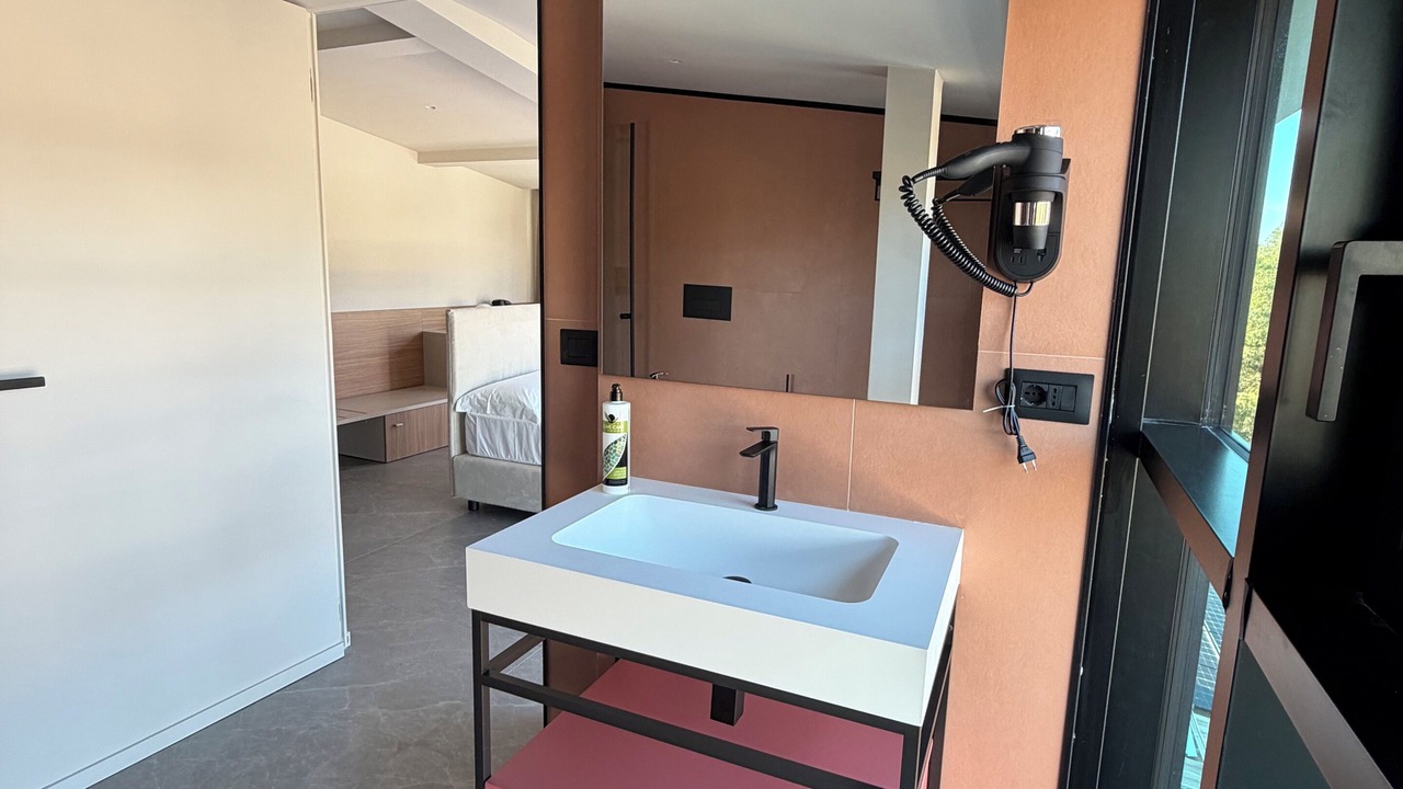 Photo of Bathroom in Fuorigrotta