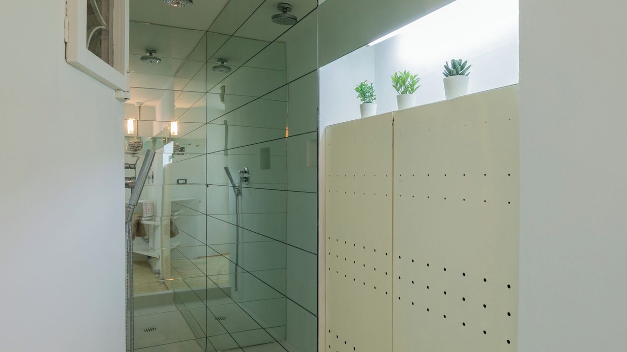 Photo of Bathroom in Historic Centre
