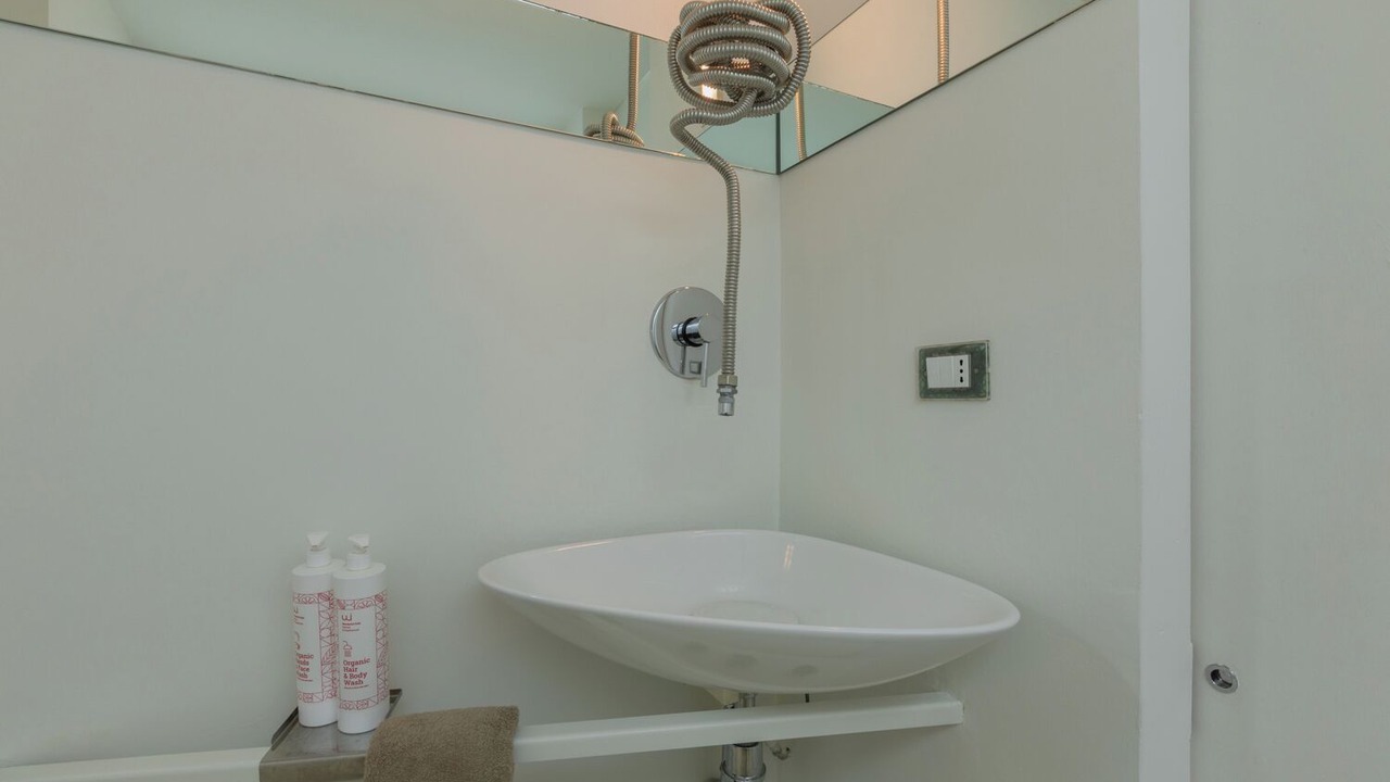 Photo of Bathroom in Historic Centre