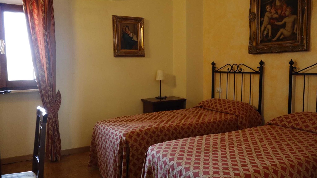Photo of Bedroom in Villa Musone