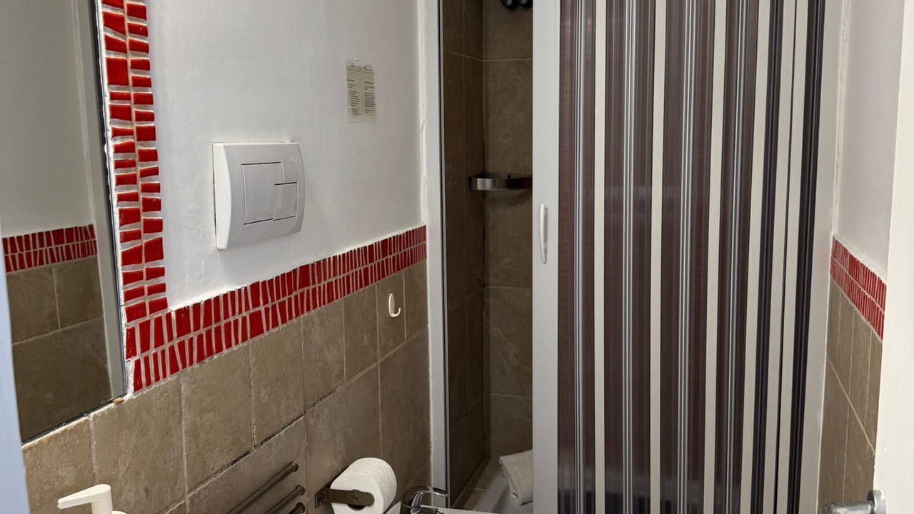 Photo of Bathroom in Portici