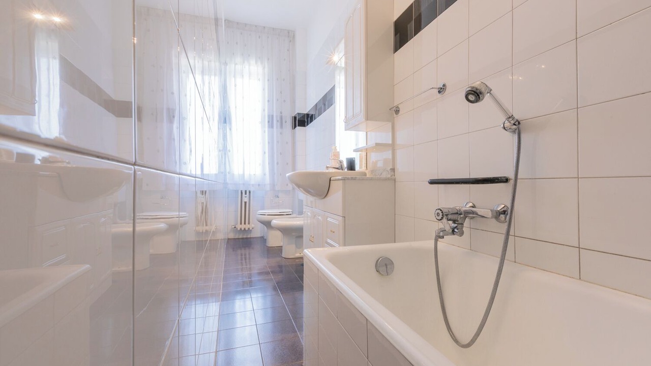Photo of Bathroom in Lingotto