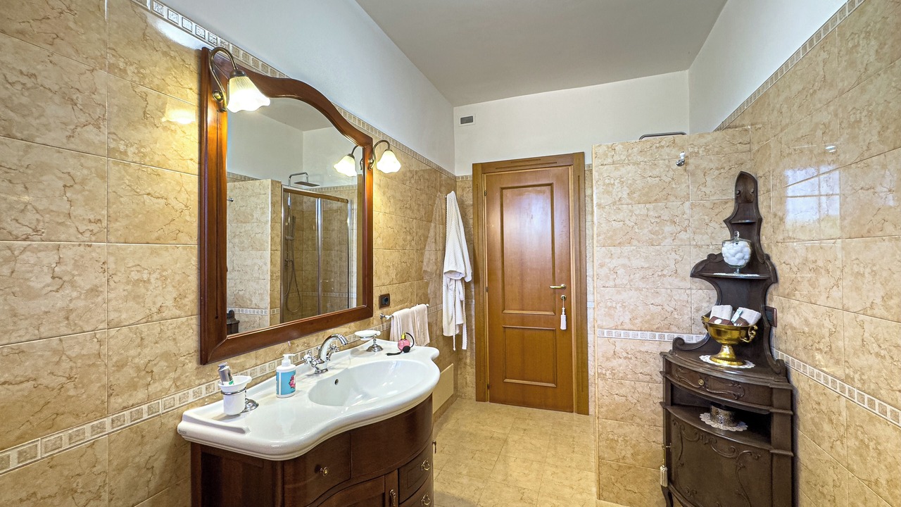Photo of Bathroom in Guglionesi