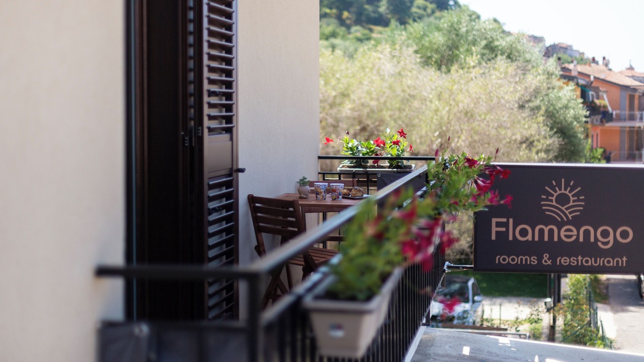 Photo of Patio Balcony in Centola
