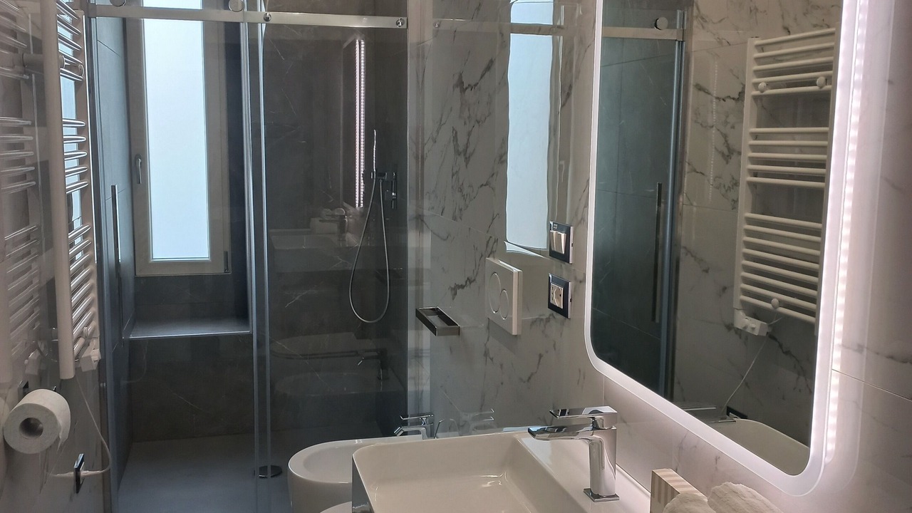 Photo of Bathroom in Historic Centre