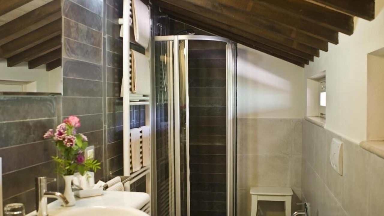 Photo of Bathroom in Valtopina
