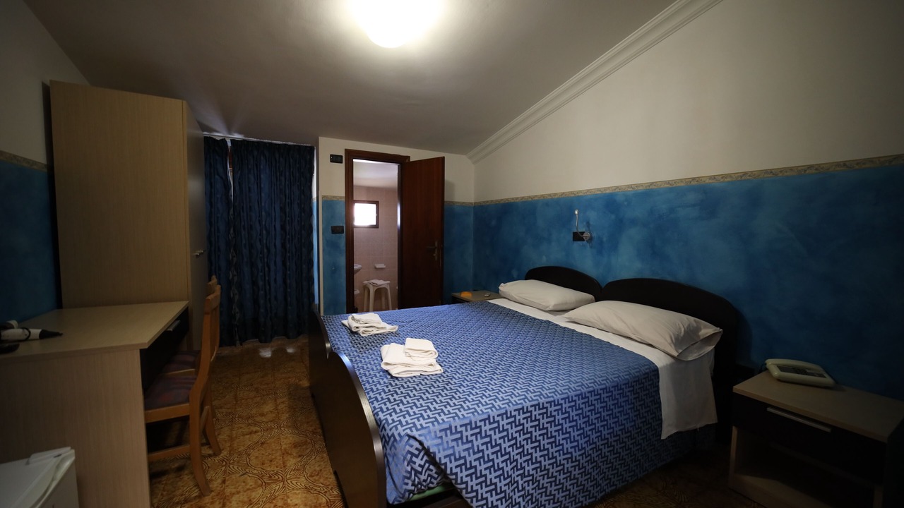 Photo of Bedroom in Tortora Marina