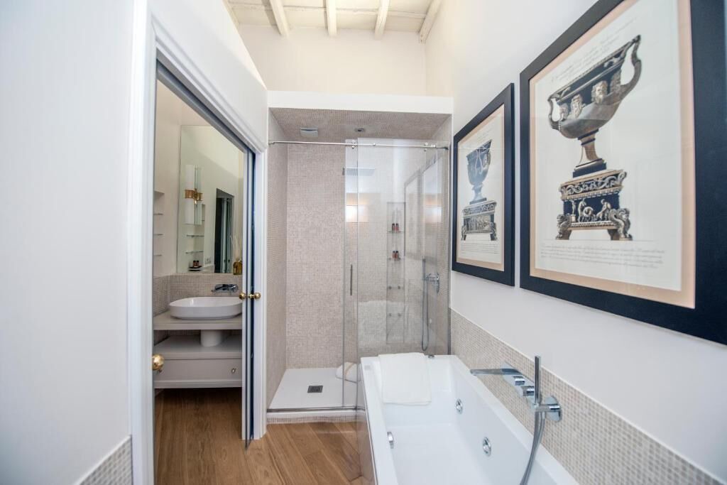 Photo of Bathroom in Rome City Centre
