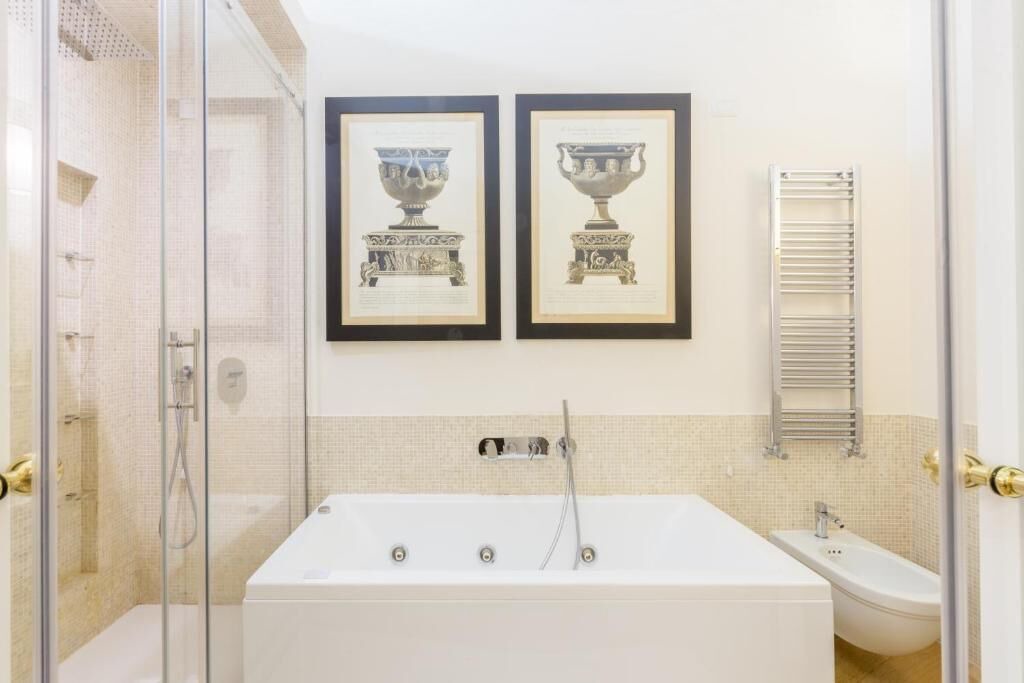 Photo of Bathroom in Rome City Centre