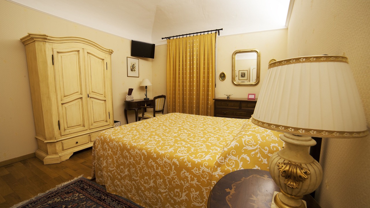 Photo of Bedroom in Montecosaro