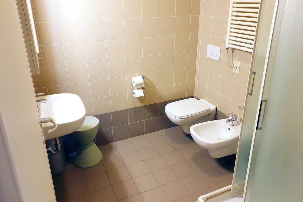 Photo of Bathroom in Fizzonasco