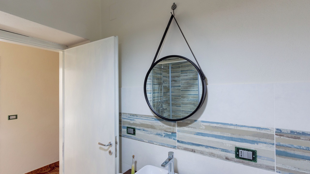 Photo of Bathroom in Lioni
