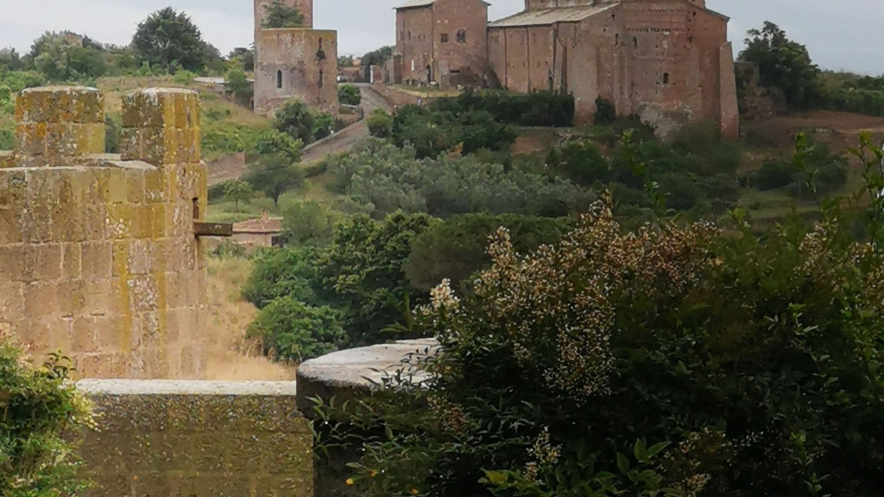 Photo of Others in Tuscania