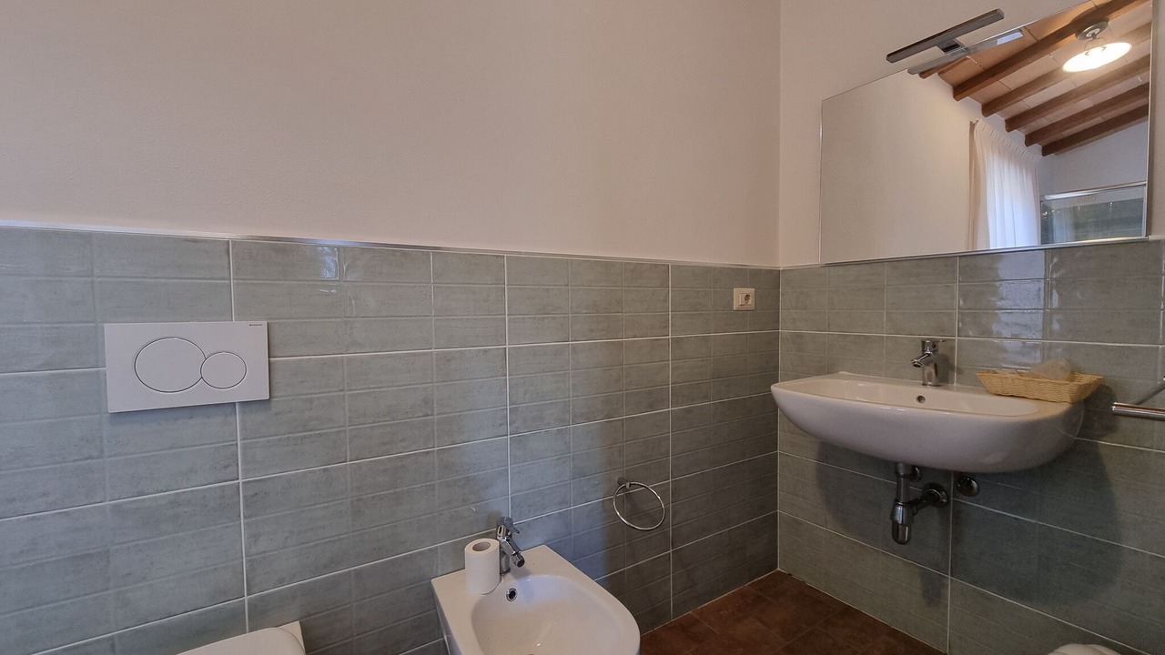 Photo of Bathroom in Montalcino