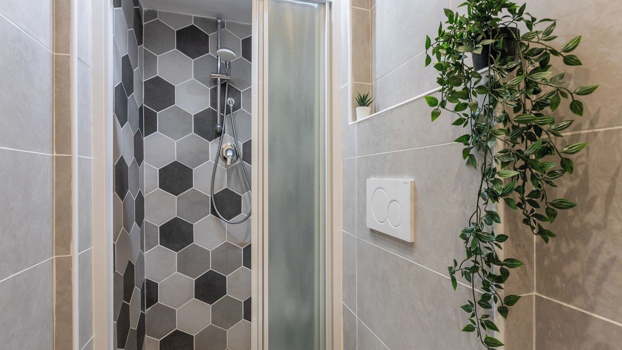 Photo of Bathroom in Roman Quarter