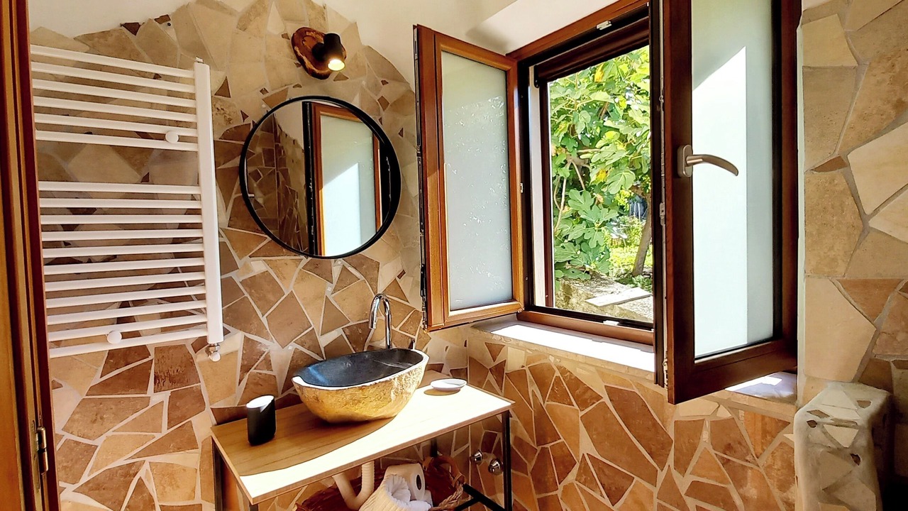 Photo of Bathroom in Corleto Monforte