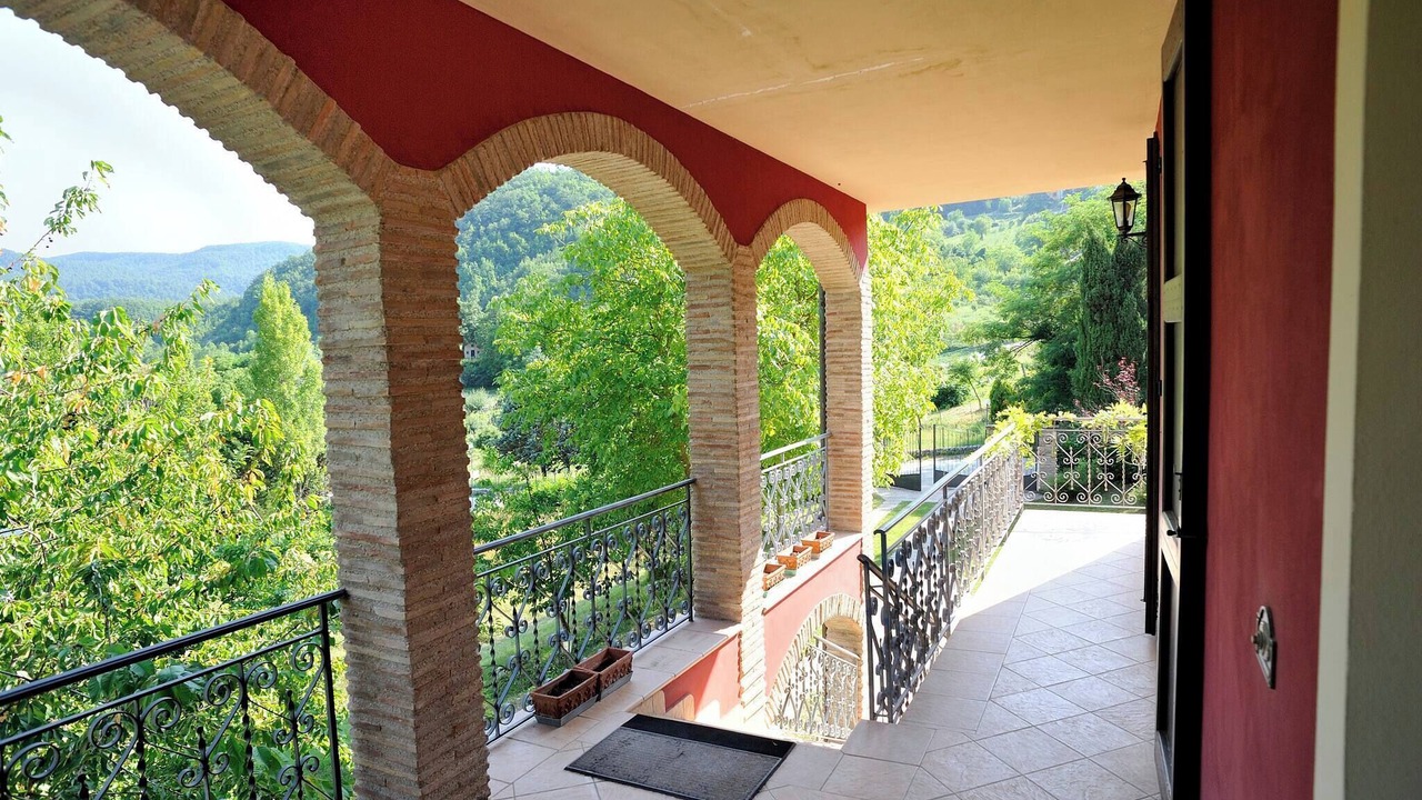 Photo of Patio Balcony in Apecchio
