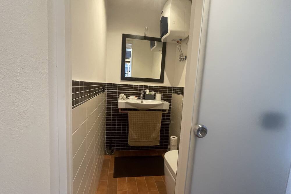Photo of Bathroom in Boscoreale