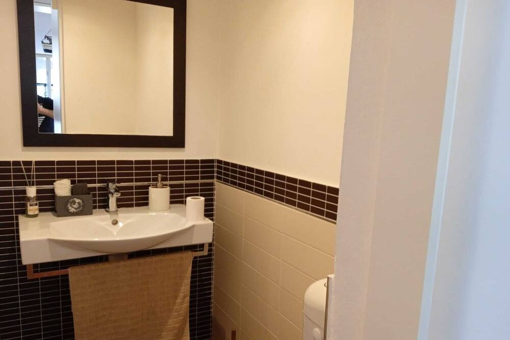 Photo of Bathroom in Boscoreale