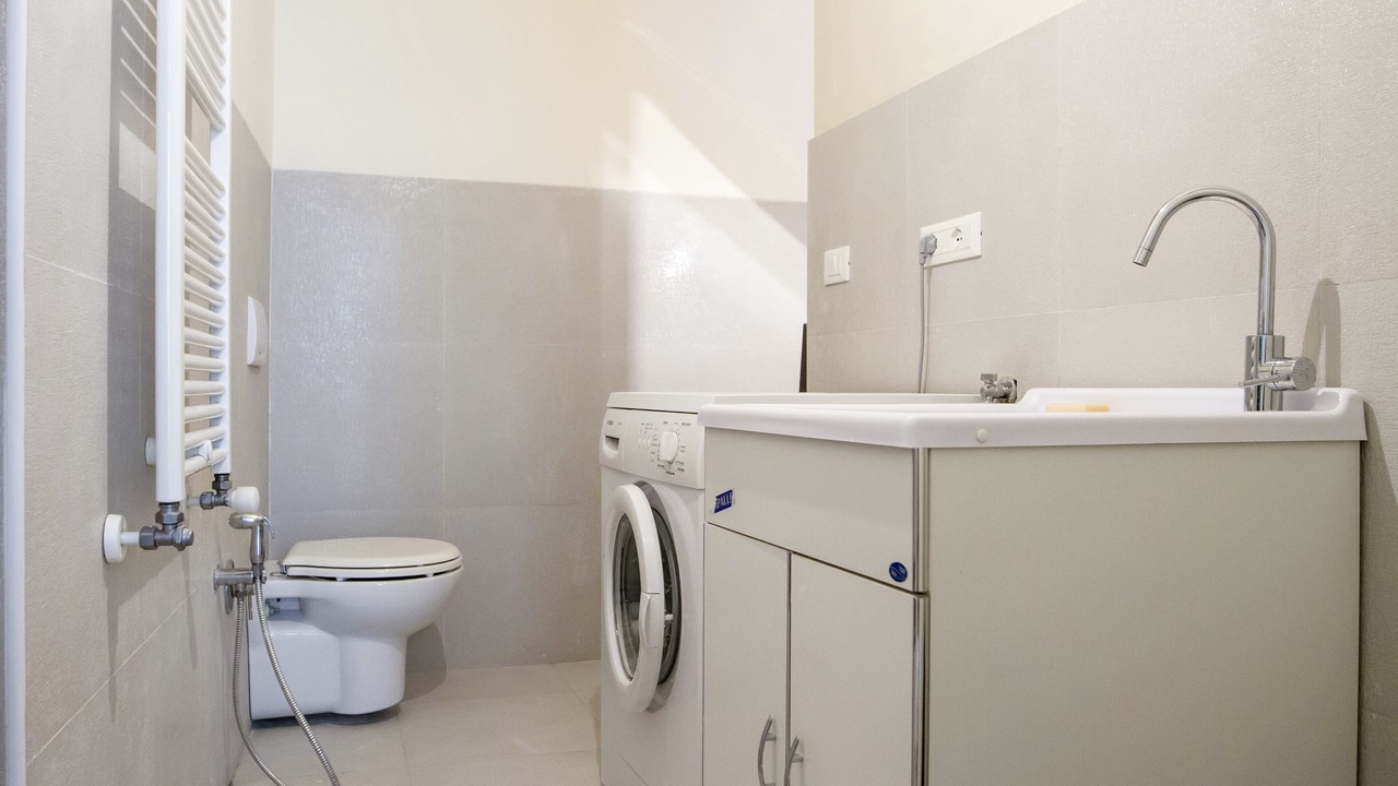 Photo of Bathroom in Roman Quarter