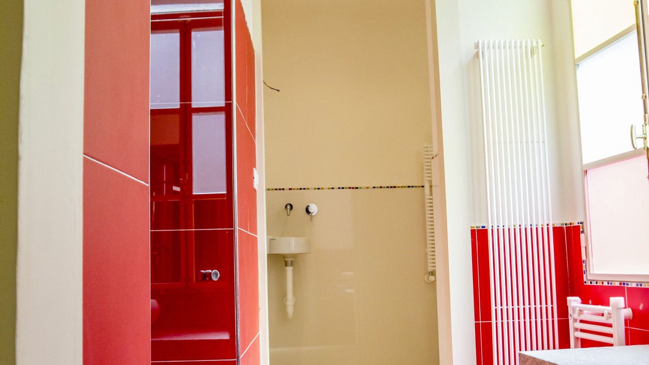 Photo of Bathroom in Roman Quarter